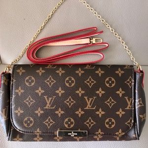 Favorite MM crossbody bag